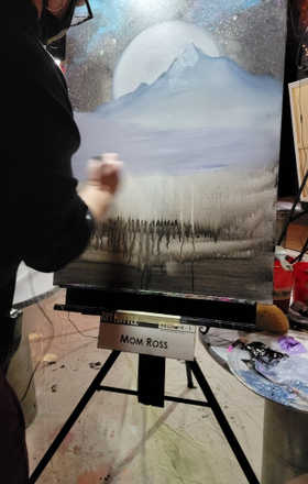 Mom Ross · AB2252-4-1 · Round 4 Easel 1