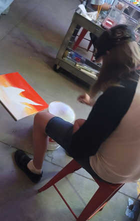 Dale · AB2486-1-1 · Round 1 Easel 1