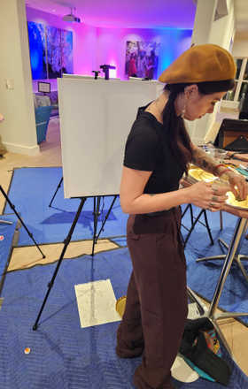 Vero Lyn Esque · AB2551-2-1 · Round 2 Easel 1