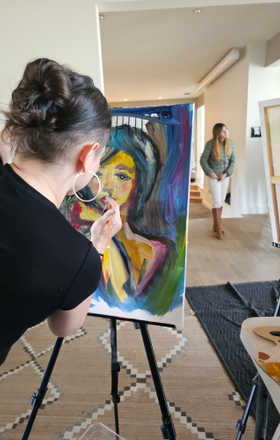 Hilary Roberts · AB2562-2-2 · Round 2 Easel 2
