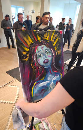 Hilary Roberts · AB2562-3-4 · Round 3 Easel 4