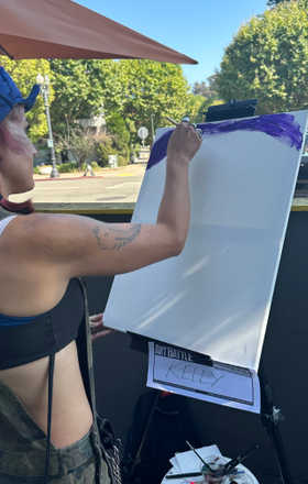 Kelly · AB2579-1-1 · Round 1 Easel 1