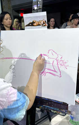 Alana The Artist · AB2704-3-2 · Round 3 Easel 2